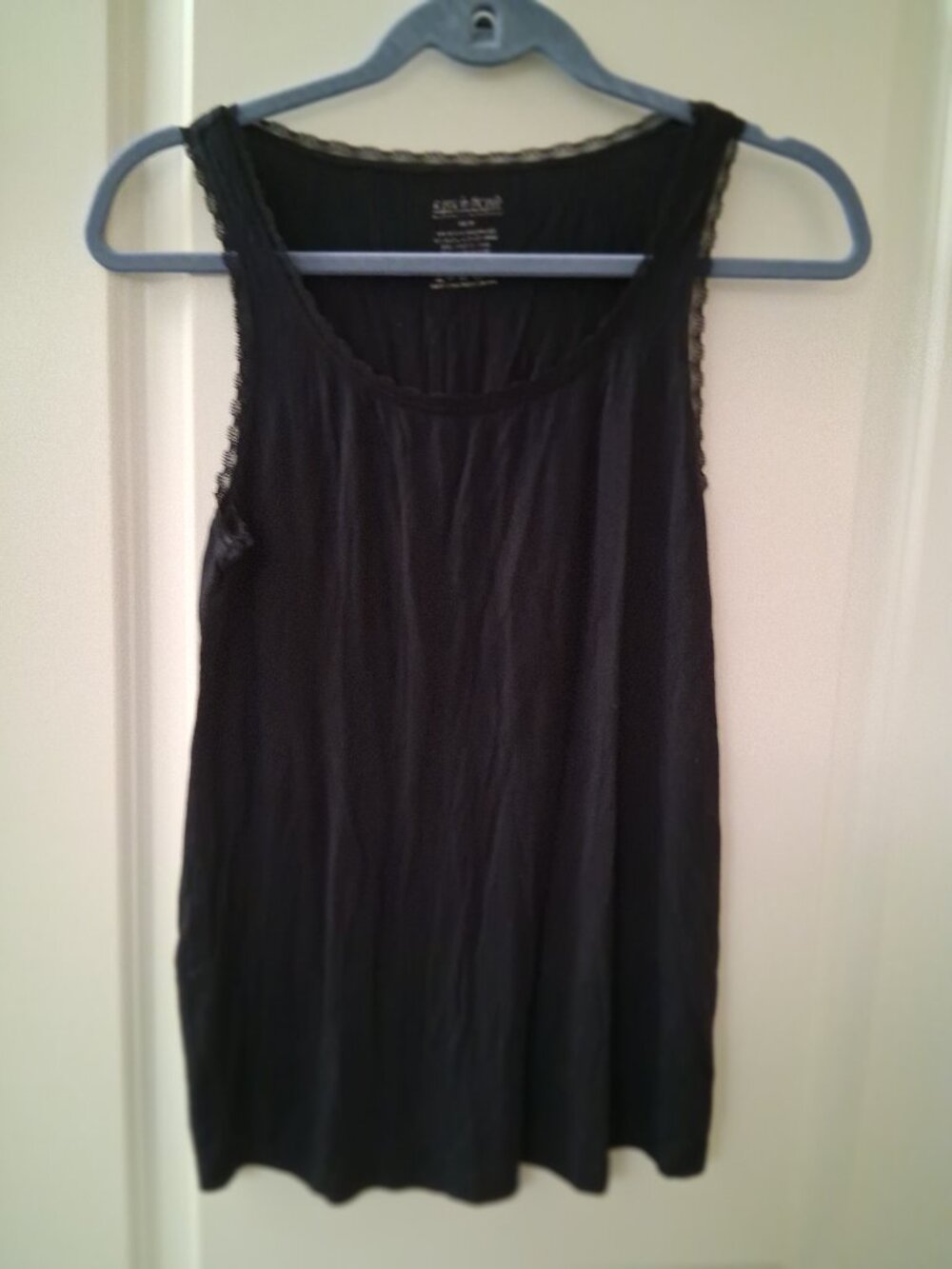 A Pea inn the Pod Women's Maternity Black Lace Trim Tank Top